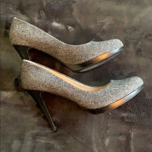 Woman’s Nine West Herringbone Pump. NWOT